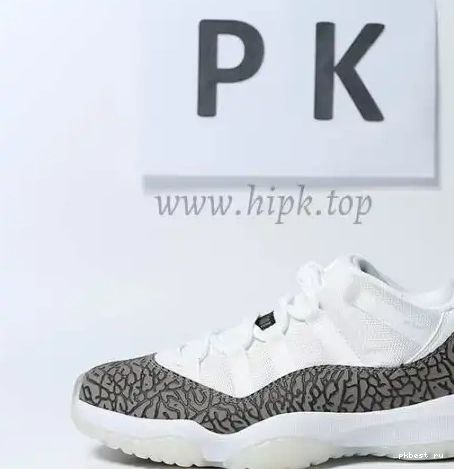 Authentic Air Navy Gum Jordan Low 11 0519